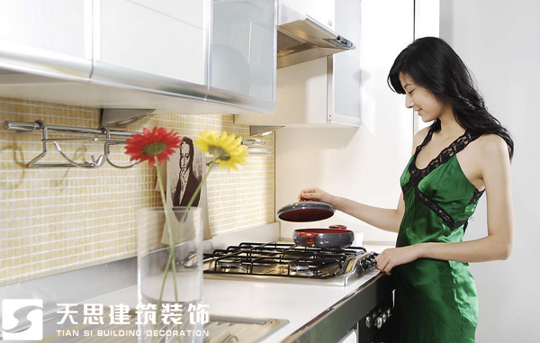 <a href=http://m.zluaqbt.cn/anli/ target=_blank class=infotextkey>合肥工裝</a>公司
