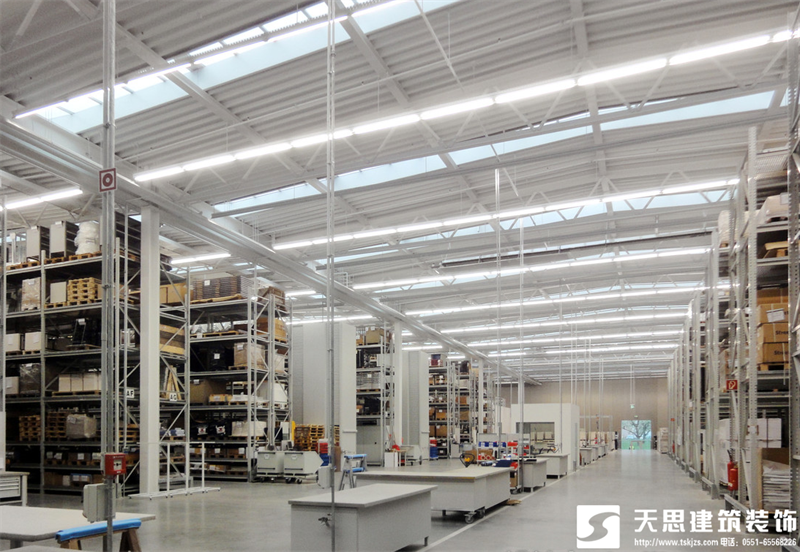 <a href=http://m.zluaqbt.cn/gccf/ target=_blank class=infotextkey>合肥廠房裝修</a>廠房設計不僅要美觀方便作業更要杜絕一切隱患